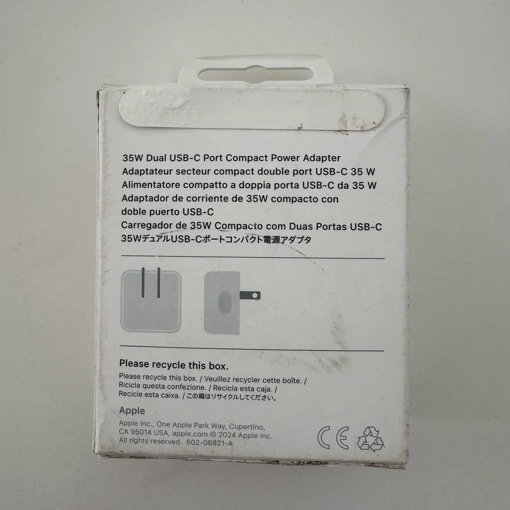 New in Box Apple 35W Dual USB-C Port Compact Power Adapter